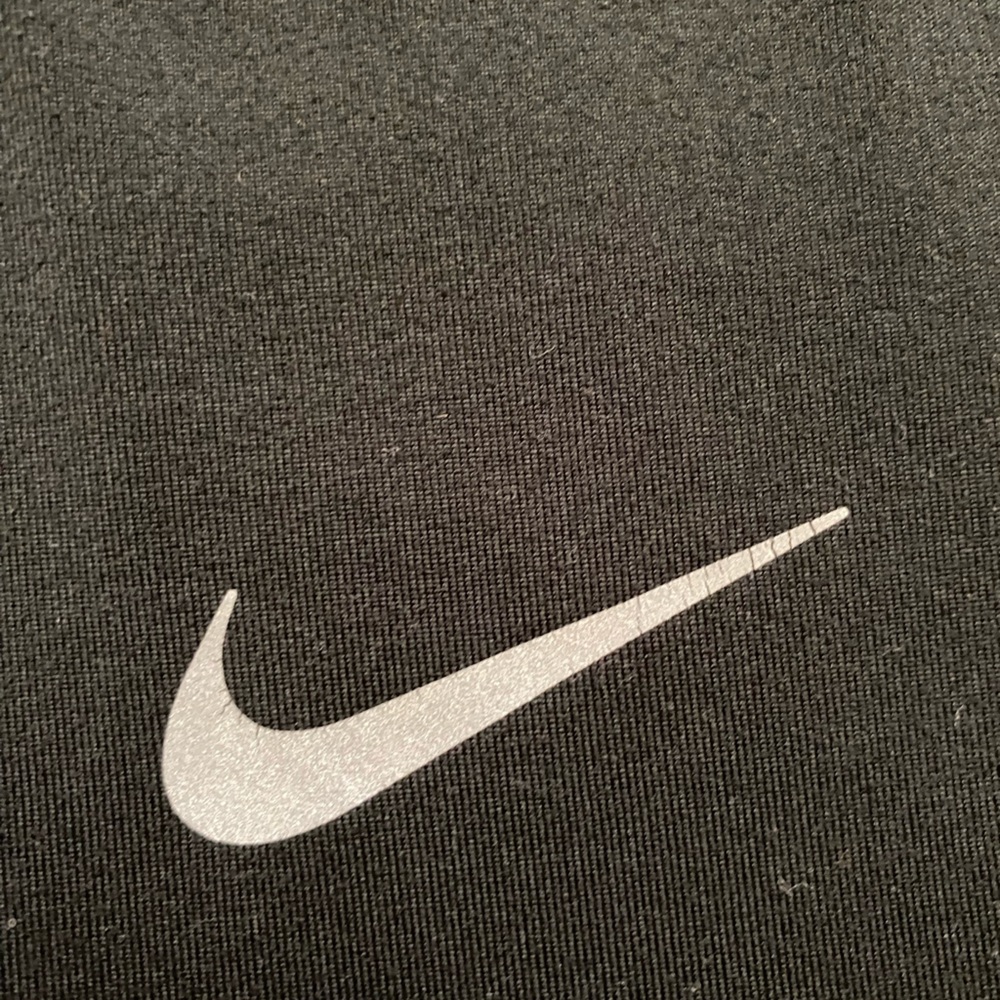 Men’s Nike Running Black Quarter Zip - Picture 2 of 7